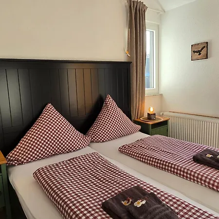 イン Eifelbluemchen *