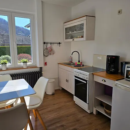 Eifelbluemchen Han/Misafirhane