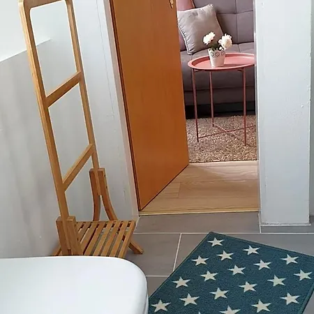 Eifelbluemchen Värdshus *