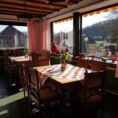 Gasthof Eifelblümchen *