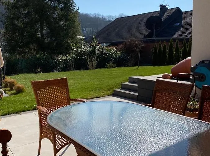 Eifelbluemchen Han/Misafirhane *